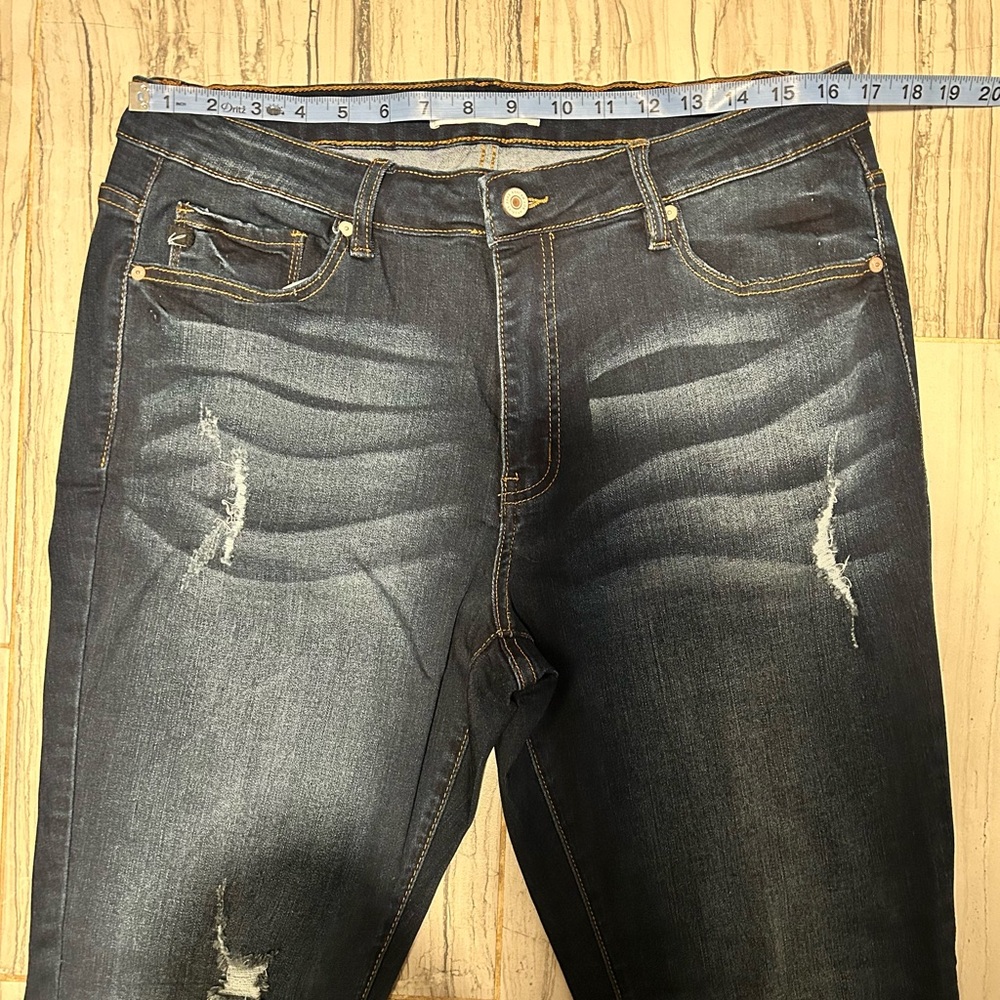 NWOT (Buckle Jeans) KanCan Mid-Rise XL 16/31 Skinny Stretch Jean (33” Waist) - Picture 6 of 14